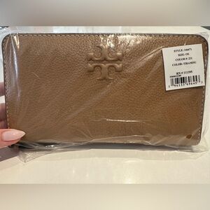 Tory Burch Tan (Tiramisu) Pebbled Leather Zip Wallet